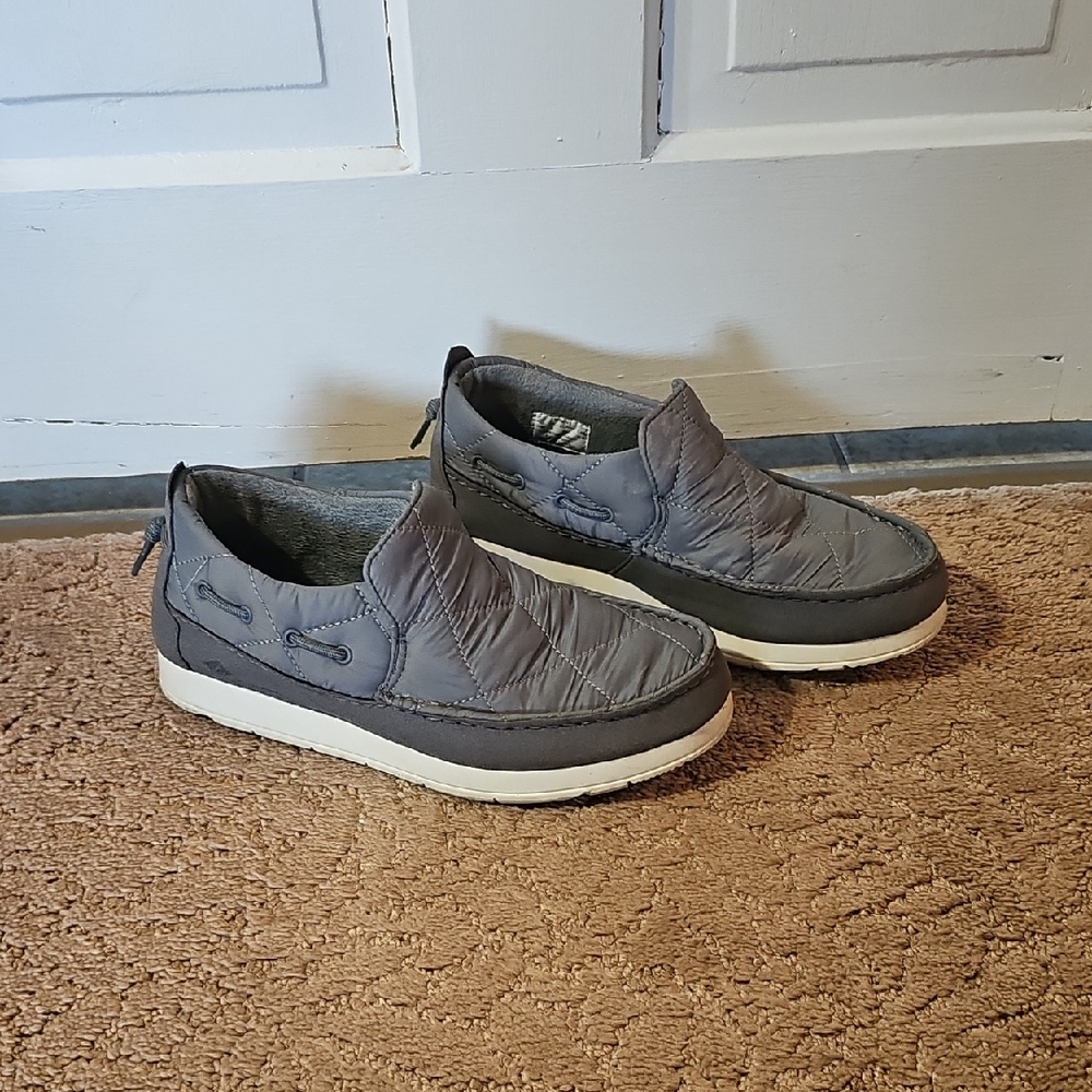Woman's Gray Slip-On Shoes